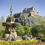 Grassmarket Old Town Boutique Apartment * Edinburgh
