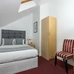 بيت ضيافة Oyo St Andrews إدنبرة