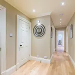 דירה Joivy Luxury With Patio In Centre