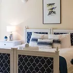 Apartament Joivy Luxury With Patio In Centre Edynburg