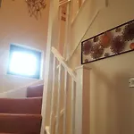 Penthouse Sleeps 11 * אדינבורו