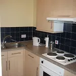 Daire Grindlay Street Residence, 2 Bedroom, 2 Bathroom Close To Castle