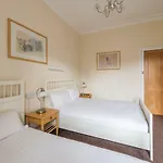 3 Bed Overlooking Meadows Park * Édimbourg