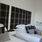 Edinburgh37 4* Edinburgh