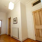 Beautiful And Bright Georgian Style Morningside - Pass The Keys אדינבורו