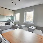 شقة Destiny Student - Meadow Court إدنبرة