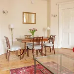 Apartman 3 Lynedoch Place
