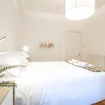 Stylish & Charming Retreat For 2- Centre! - Pass The Keys Apartament *
