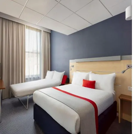 Express Centre By Ihg