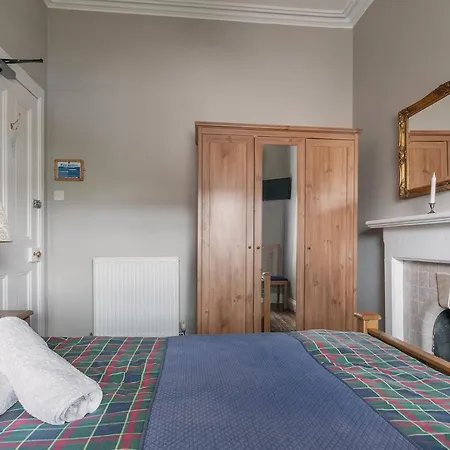 Aynetree Guest house