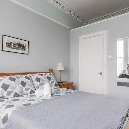 Aynetree Guest house