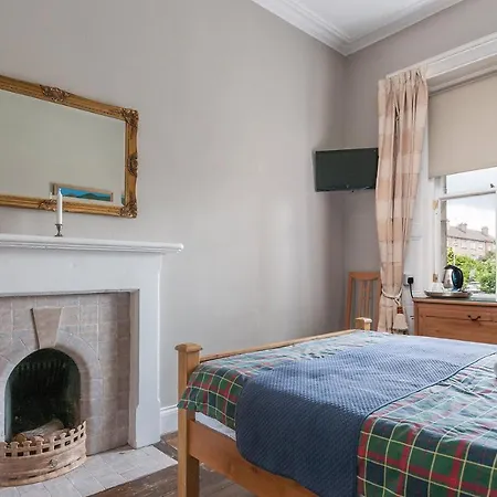 Aynetree Guest house 3*