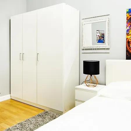 B83 Grove Street شقة إدنبرة