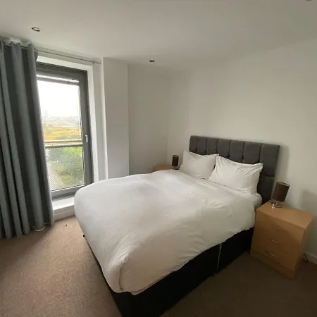 Grand Harbour Apartment *