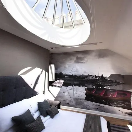 & Picardy Place Отель 4*