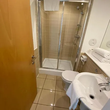 Grand Harbour Apartment *