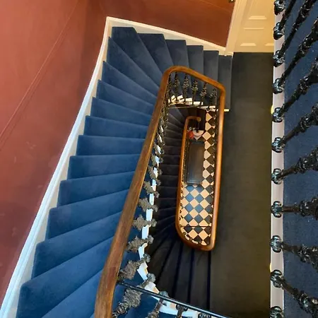 Southside Pensionat 4*