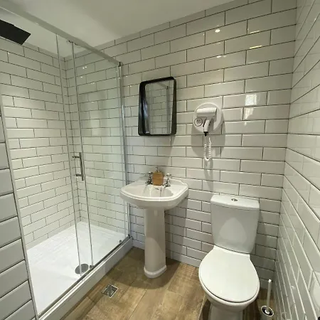 Queen Street Boutique