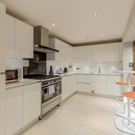 Destiny Scotland - Q-residence Apartmán *