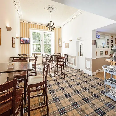 Hotel Piries Edinburgh