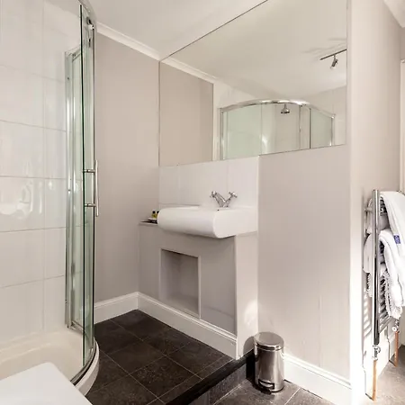 Bank St Royal Mile Apartment *