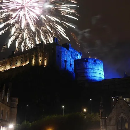 Apartamento Castle 3 Old Town Edimburgo