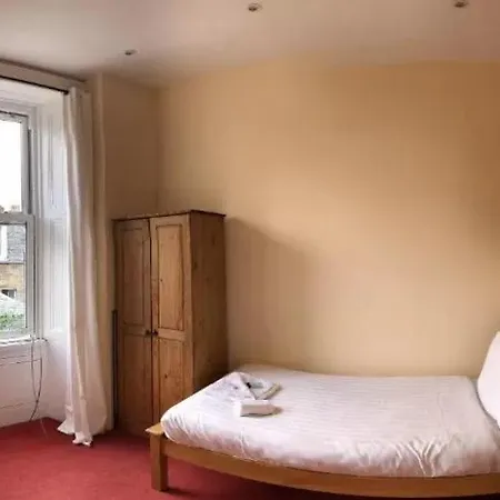 Cruachan 3* Edinburgh