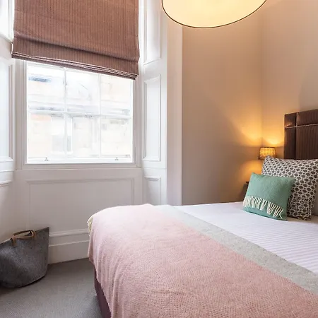 No1 - George Iv Bridge Hotel 4*