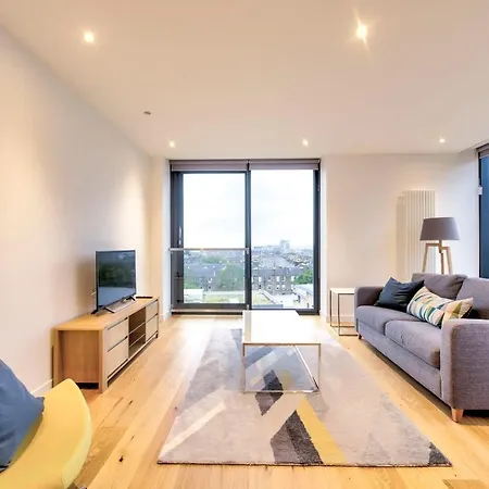 Guestready - Stylish Floor Apt In The Centre Edimburgo