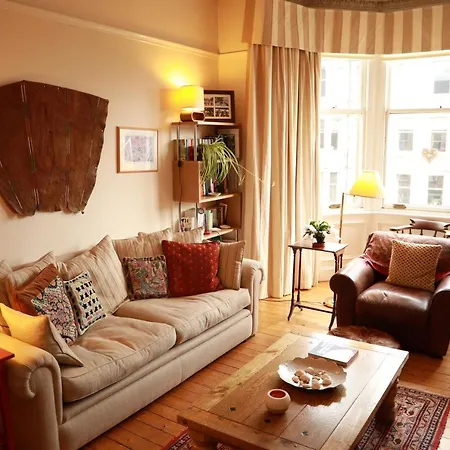 Woodburn Terrace, Morningside, *