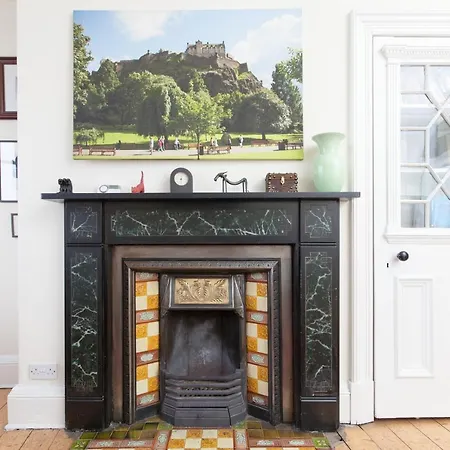 Amazing - London Road By Holyrood Park شقة إدنبرة