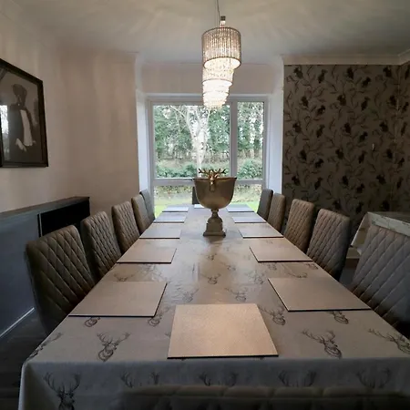 Burnside House With Hot Tub - Perfect For Family Gatherings & Special Occasions Tatil Evi *
