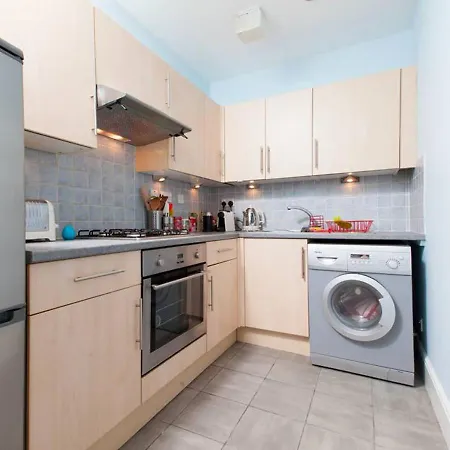 Bright And Modern Causewayside Edimburgo