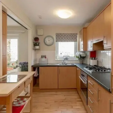 Apartment Uptown 2 Bed *