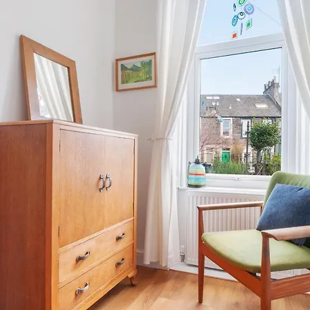 Apartamento Cozy With Character Vibrant Style Flat At Leith Links Park