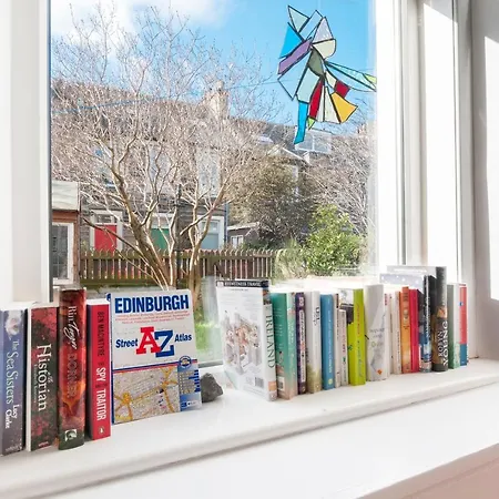 Cozy With Character Vibrant Style Flat At Leith Links Park Apartmán *