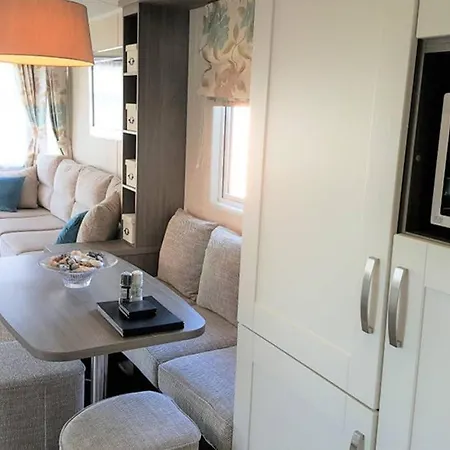 - Seton Sands-cameo Caravan-pet Friendly *