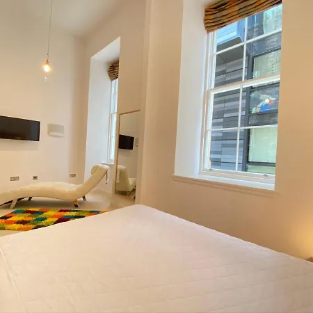 City Centre Castle Walk Apartment Edinburgh