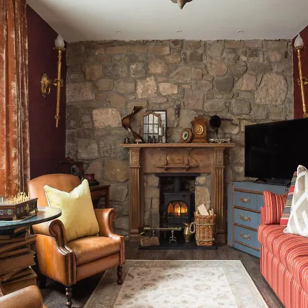 Canongate Luxury Homestay * Edinburgh
