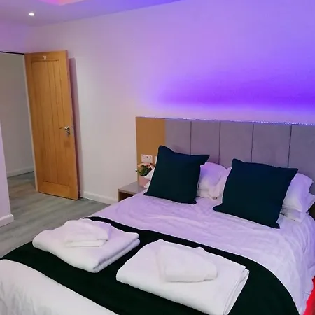 Crosskeys 双金匙公寓