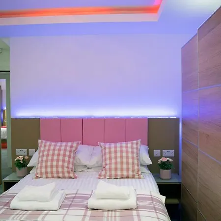 Crosskeys 双金匙公寓 Aparthotel