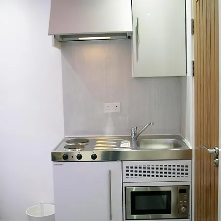 Crosskeys 双金匙公寓 Aparthotel