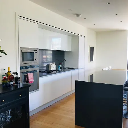 Quartermile Serviced Hotel apartamentowy