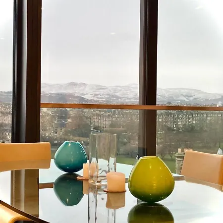Quartermile Serviced Hotel apartamentowy