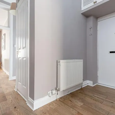Daire Innercitylets - Royal Mile Edinburgh