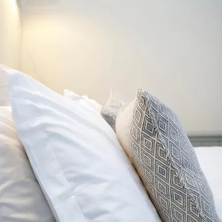 Altido Elegant 2-br Flat Near Royal Botanic Garden 公寓 *