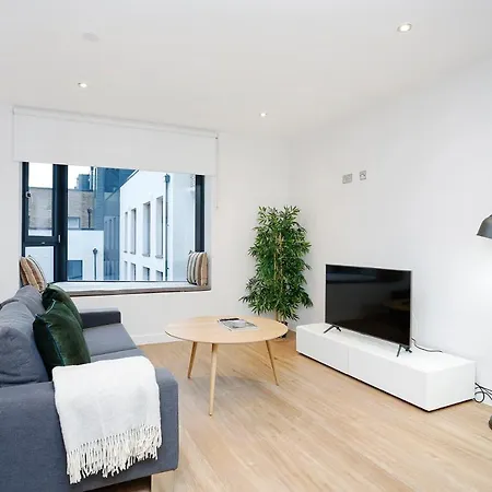 דירה Altido Modern 1-br Apt With Views Of Castle