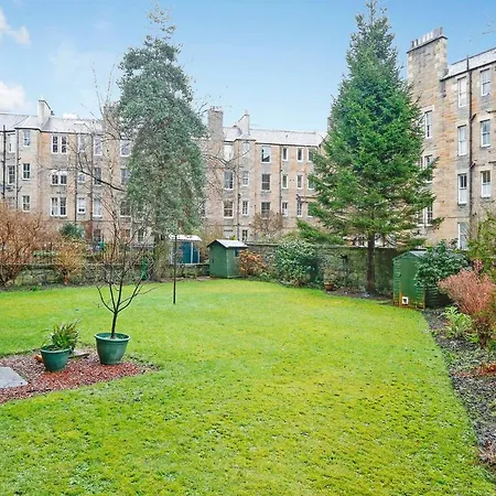 Altido Elegant 2-br Flat Near Royal Botanic Garden 公寓 *