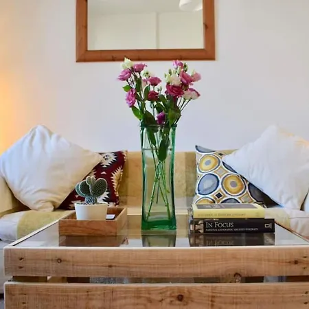 Assembly Street - Stylish 2 Bed Flat Near Shore With Free Parking * Edimburgo