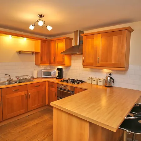 Pearl - Haymarket Édimbourg